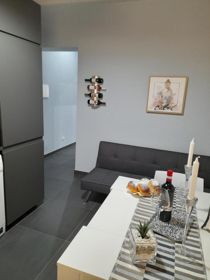 Maison Ane Marie Avola Extérieur photo