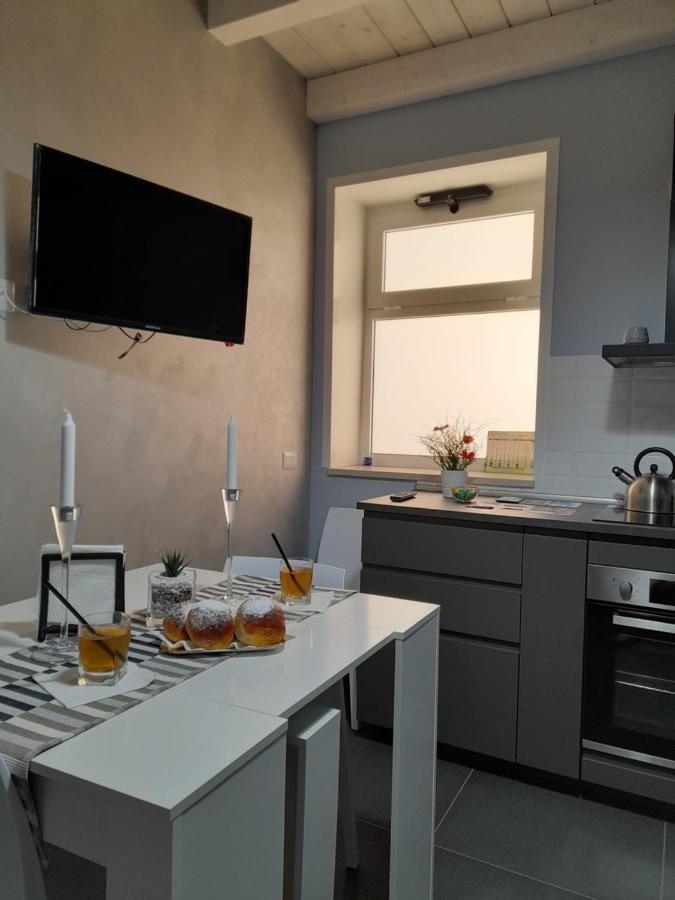 Maison Ane Marie Avola Extérieur photo